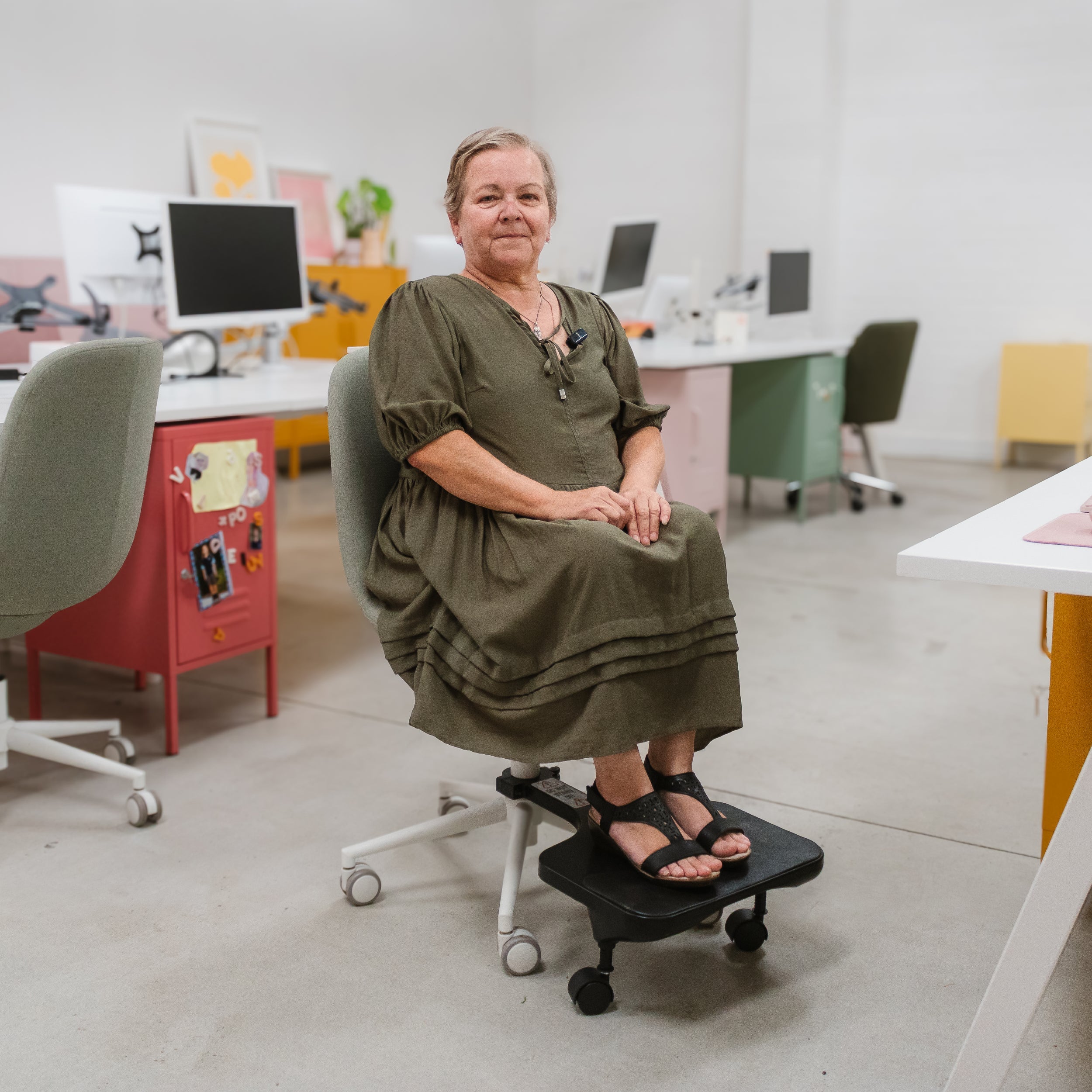Why Your Back Still Hurts Even After Buying an Ergonomic Chair