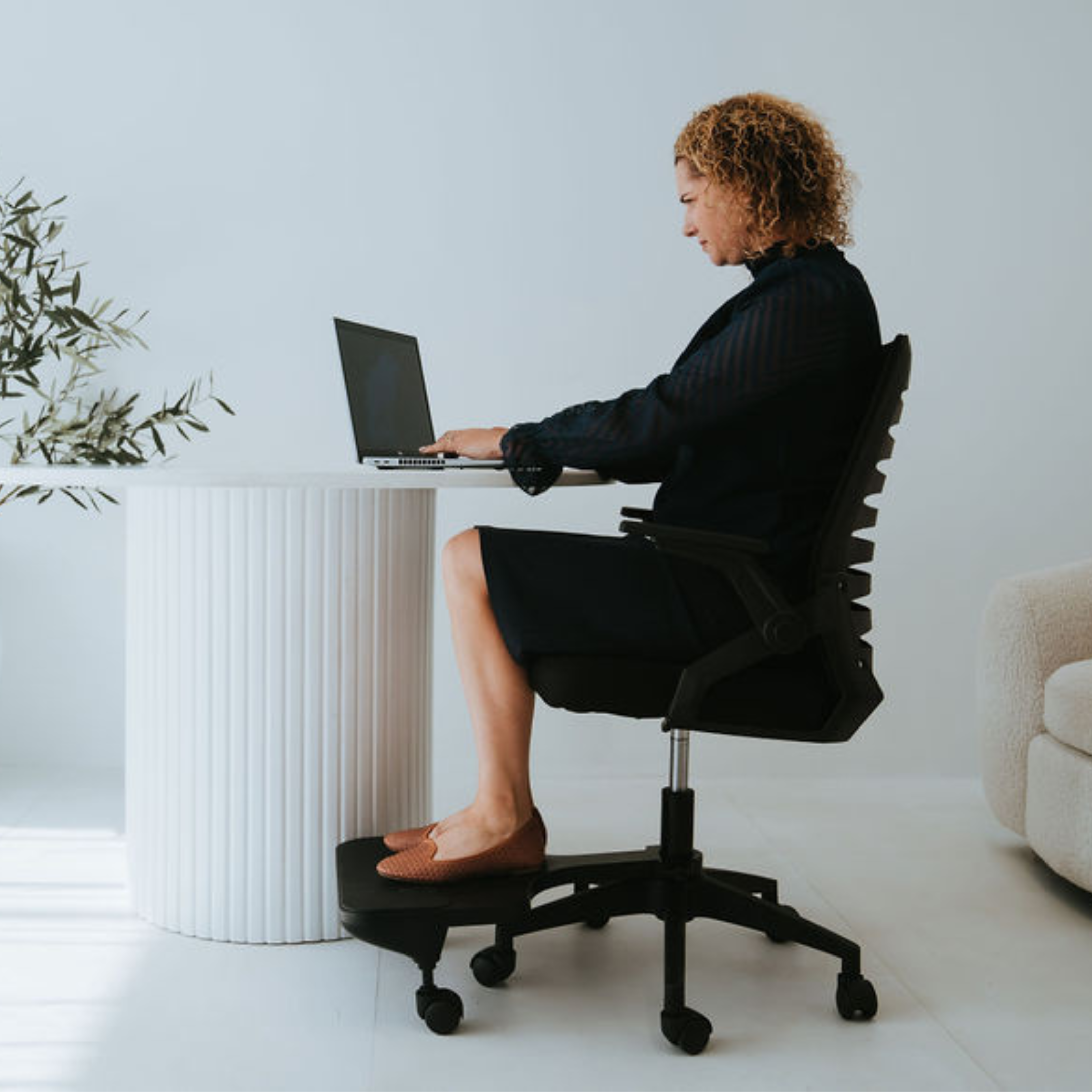 Standard Foot Rest – PostureAssist Foot Rest - Main Image